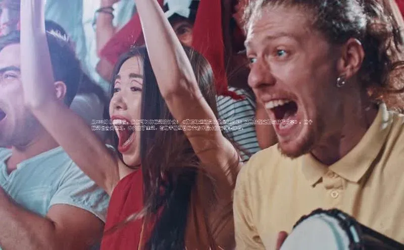 贝博app体育下载安装百度集团从SEO的角度出发，我们可以将标题设计为：《橄榄球运动员转型足球后卫：成功转型之路与技巧分享》。这个标题包含关键词，并突出了主题，有助于吸引目标读者并提升搜索引擎排名。